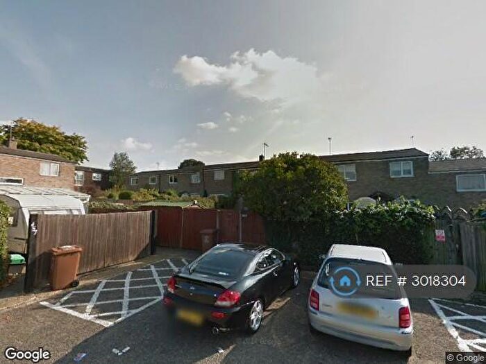 3 Bedroom Terraced House To Rent In Vardon Road, Stevenage, SG1