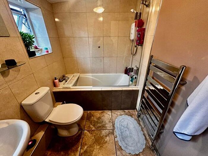 1 Bedroom Flat To Rent In Muscliffe Road, Bournemouth, BH9