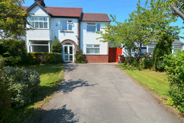 4 Bedroom Semi-Detached House To Rent In Antons Road, Wirral, CH61