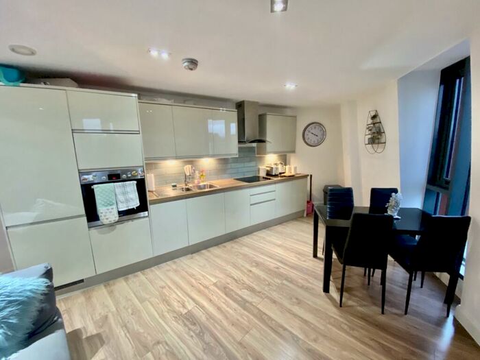 2 Bedroom Apartment To Rent In Chancery House, Paradise Street, L1