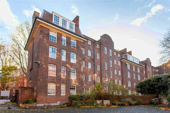 2 Bedroom Flat To Rent In Navarre Street, London, E2