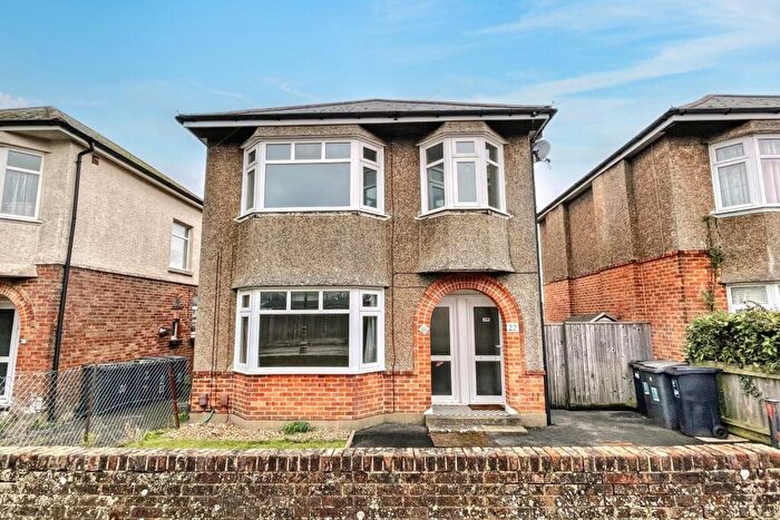 1 Bedroom Flat For Sale In Bournemouth, BH10