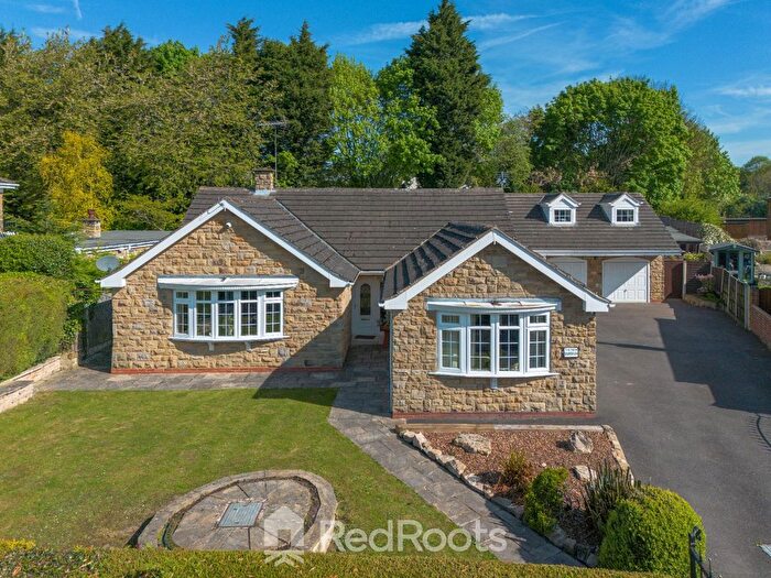 6 Bedroom Detached Bungalow For Sale In Pickburn Lane, Pickburn, DN5