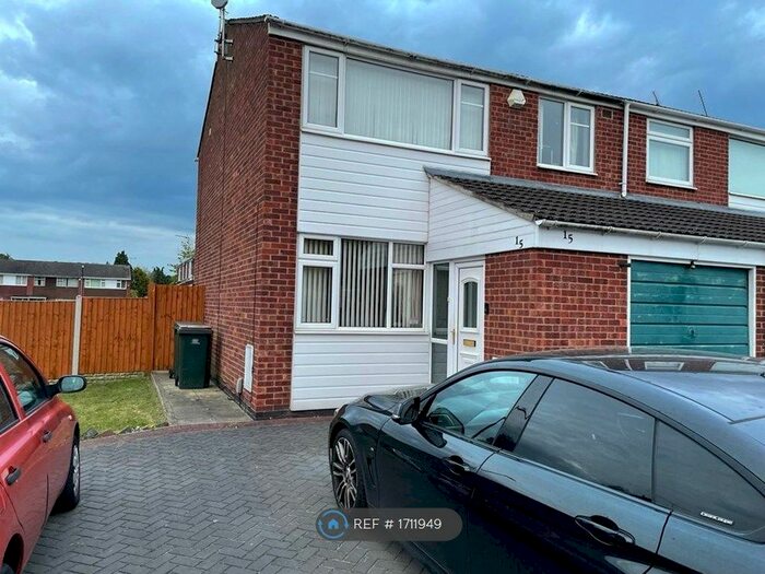 3 Bedroom Semi-Detached House To Rent In Drive, Coventry, CV2