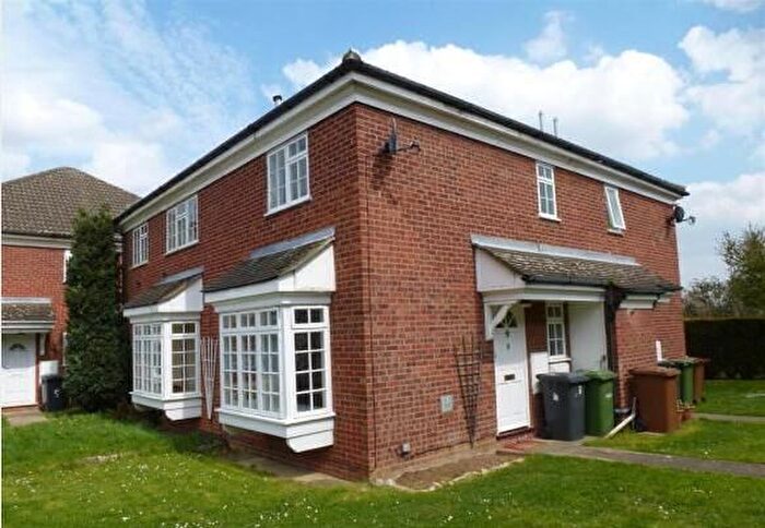 1 Bedroom Property To Rent In Alconbury Close, Stanground, Peterborough, PE2