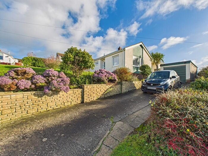 4 Bedroom Detached Bungalow For Sale In Trelawney Avenue, Poughill, EX23