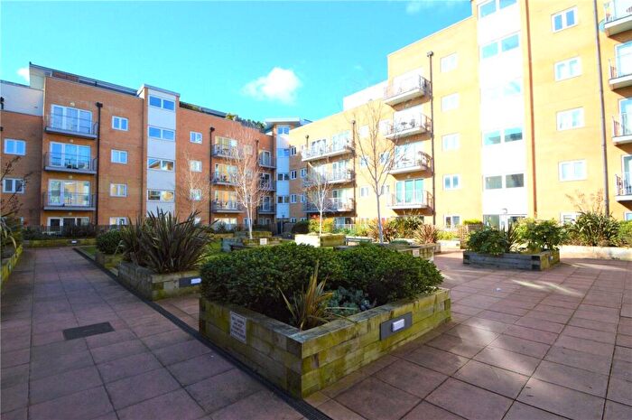 1 Bedroom Apartment To Rent In Whitestone Way, Croydon, CR0