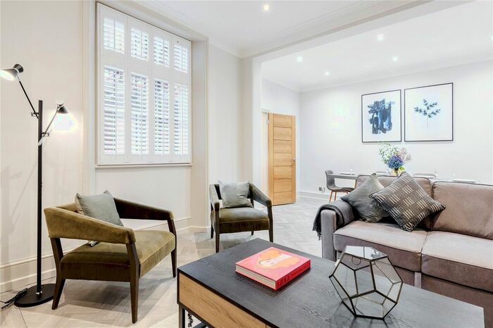 2 Bedroom Flat To Rent In Evelyn Gardens, London, SW7