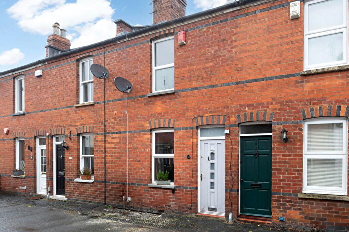 2 Bedroom Terraced House For Sale In Prestbury Road, Cheltenham, GL52