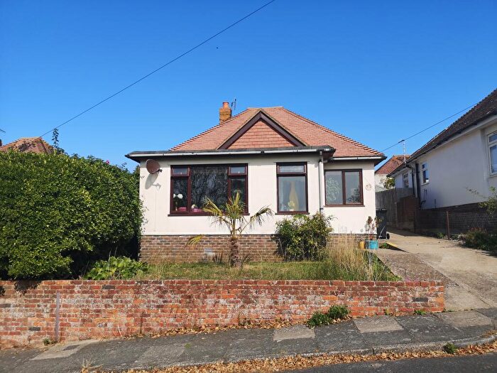 2 Bedroom Property To Rent In Hailsham Avenue, Saltdean, BN2