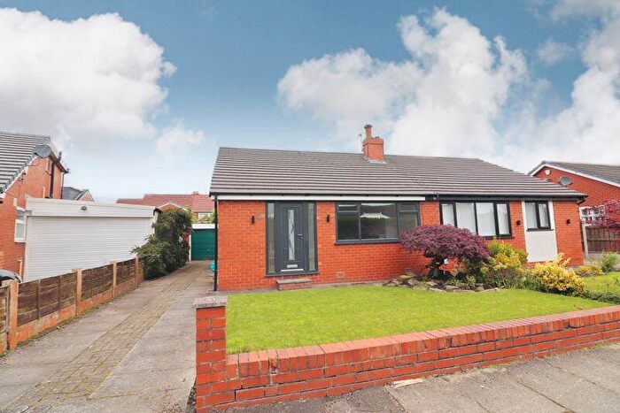 2 Bedroom Semi-Detached Bungalow For Sale In Everard Close, Worsley, Manchester, M28