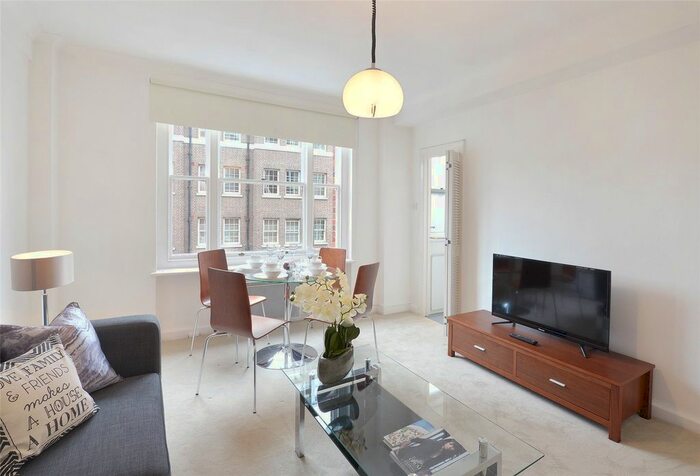 1 Bedroom Flat To Rent In Hill Street, Mayfair, London, W1J