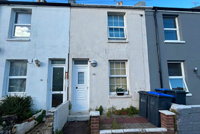 2 Bedroom Terraced House For Sale In Orme Road, Worthing, BN11