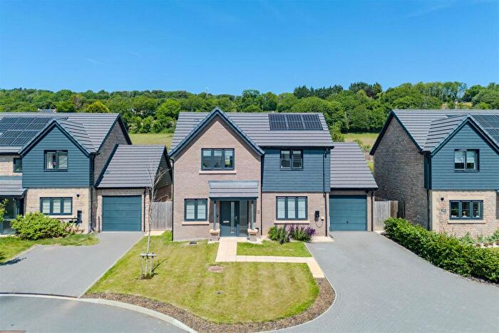 4 Bedroom Detached House For Sale In Bramley Rise, Tickenham, BS21