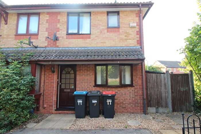 2 Bedroom House To Rent In Burdock Court, Newport Pagnell, Milton Keynes, MK16