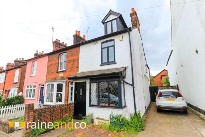 4 Bedroom End Of Terrace House For Sale In High Street, Codicote, SG4