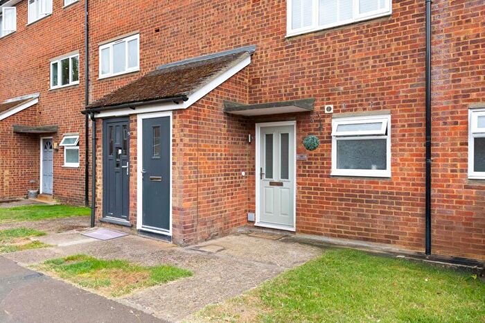 Studio To Rent In Icknield Close, Ickleford, Hitchin, SG5