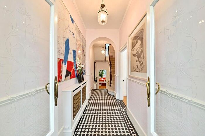 6 Bedroom Terraced House For Sale In Glenloch Road, Belsize Park, London, NW3