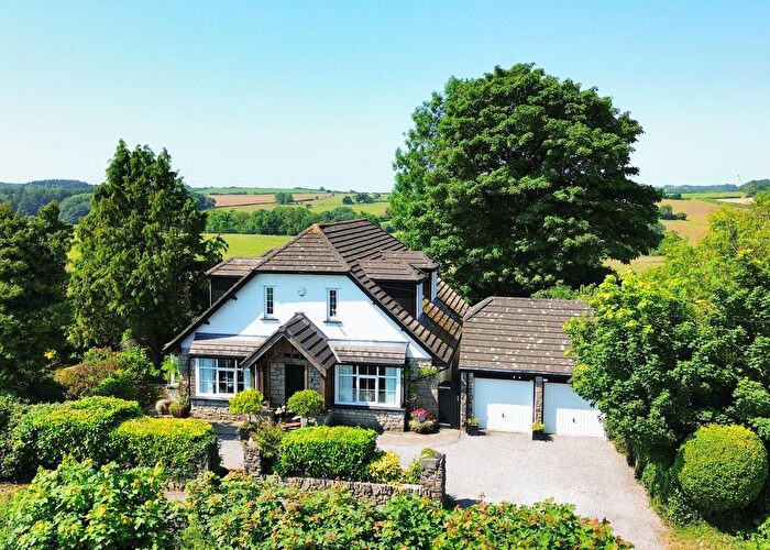 4 Bedroom Detached House For Sale In Laleston, Bridgend, CF32