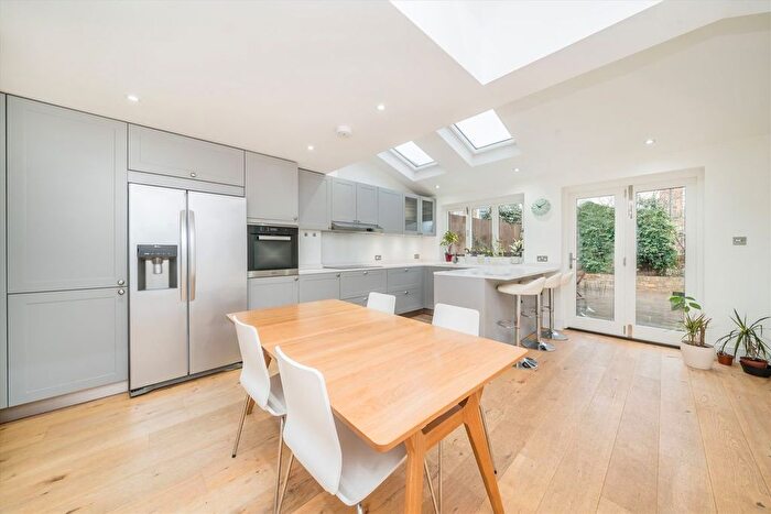 3 Bedroom Terraced House For Sale In Huntspill Street, Summerstown, SW17