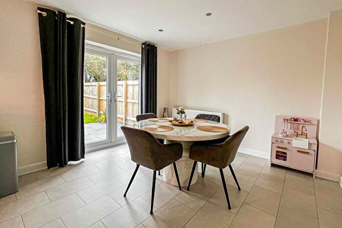 4 Bedroom Detached House For Sale In Maple Grove, Ivybridge, Devon, PL21