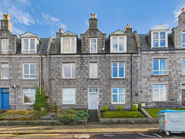 1 Bedroom Apartment For Sale In Menzies Road, Aberdeen, AB11