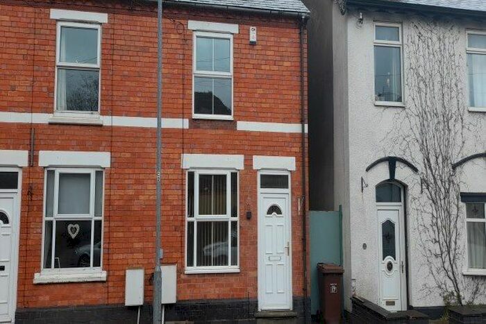 2 Bedroom Property To Rent In Queen Street, Cannock, WS11