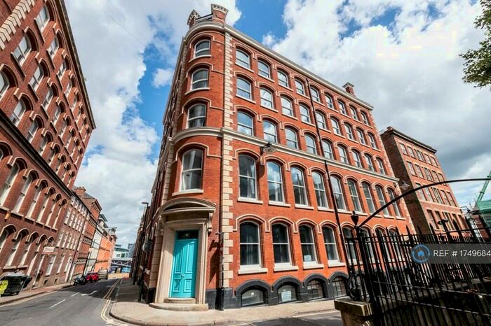 1 Bedroom Penthouse To Rent In Sutton Place, Nottingham, NG1