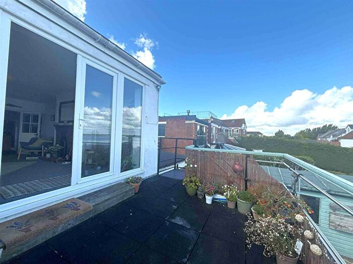 2 Bedroom Flat To Rent In Priory Road, Gosport, PO12