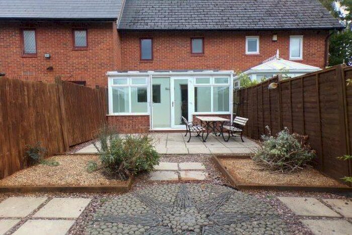 2 Bedroom Terraced House To Rent In Thrupp Close, Milton Keynes, MK19