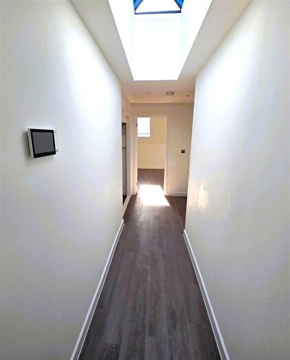 1 Bedroom Flat To Rent In Queen Street, Ramsgate, CT11