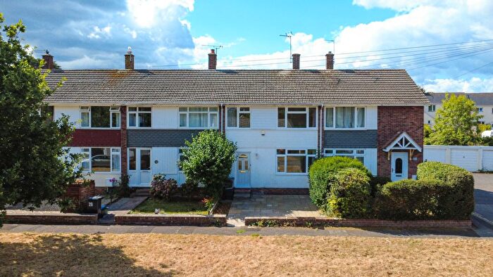 3 Bedroom Terraced House To Rent In Richmond Park, Taunton, TA1