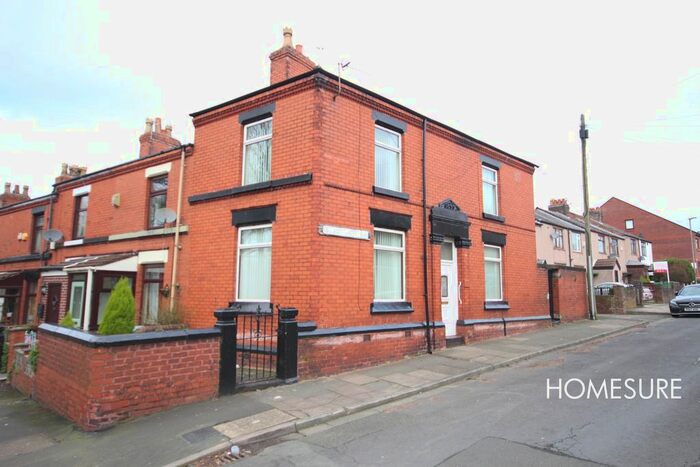 3 Bedroom End Of Terrace House To Rent In St. John Street, St. Helens, WA10