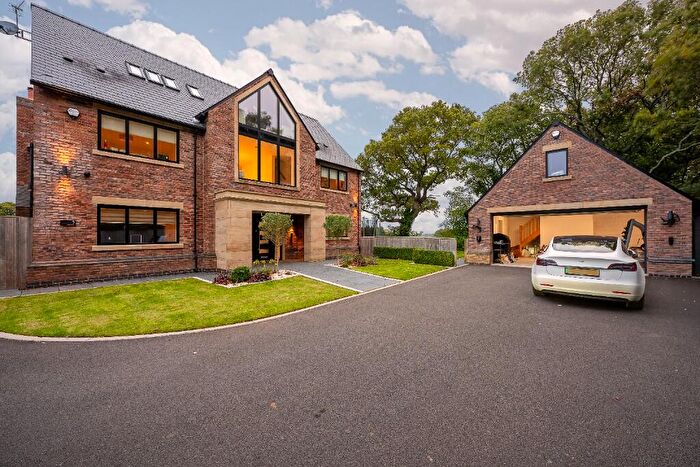 6 Bedroom Detached House To Rent In Mawdesley, L40