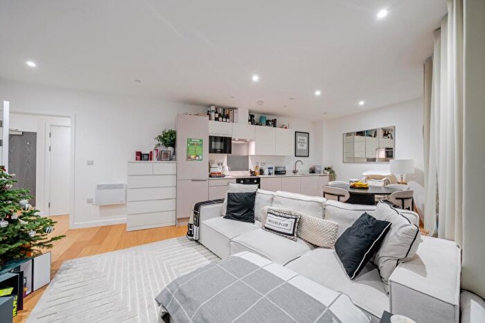 2 Bedroom Apartment To Rent In Church Road Haywards Heath, RH16