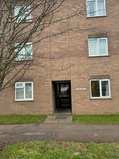 2 Bedroom Flat To Rent In Winthrop Road, Bury St. Edmunds, Suffolk, IP33
