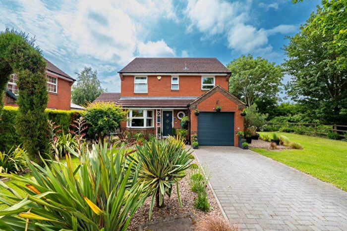 4 Bedroom Detached House For Sale In Cherrybrook Close, Anstey Heights, LE4