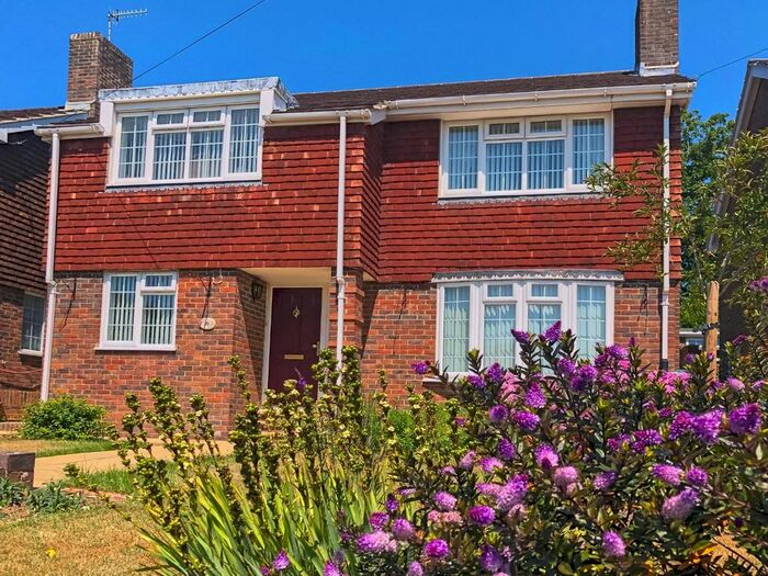 5 Bedroom Detached House To Rent In Manor Road, Lancing, BN15
