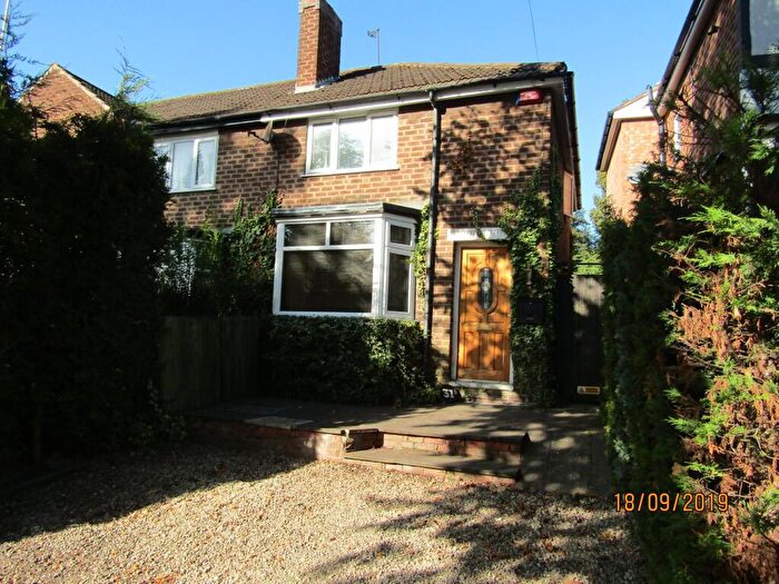 2 Bedroom End Of Terrace House To Rent In Elliston Avenue, Birmingham, B44