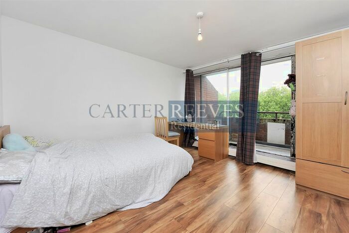 4 Bedroom Flat To Rent In Polygon Road, London, NW1