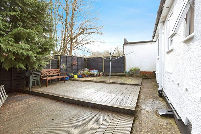 2 Bedroom Bungalow For Sale In Dunnings Road, East Grinstead, West Sussex, RH19