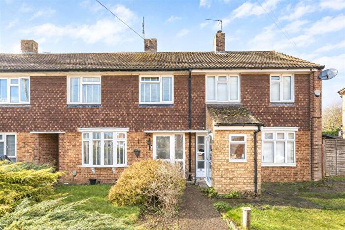 4 Bedroom Terraced House For Sale In Burnett Square, Hertford, SG14