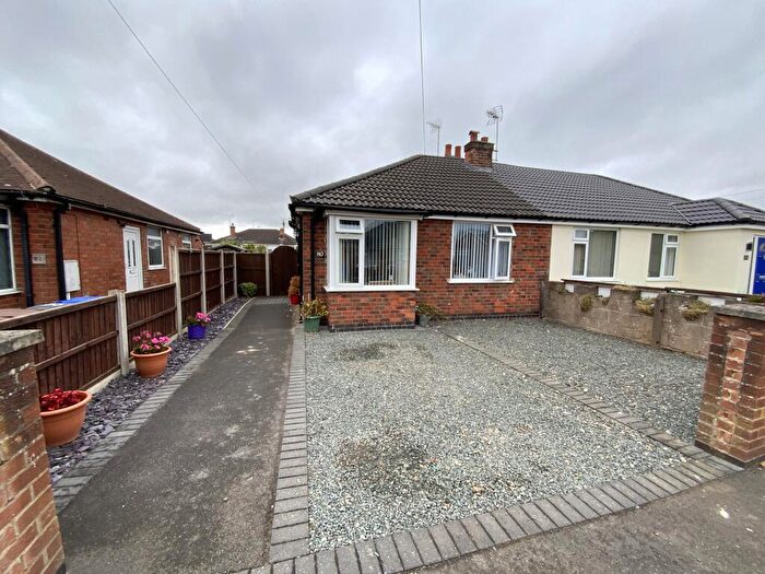 2 Bedroom Semi-Detached Bungalow For Sale In Wyvern Avenue, Nottingham, NG10