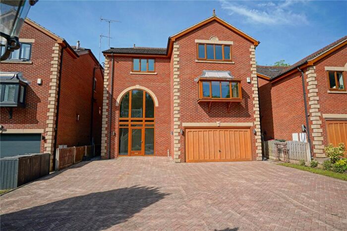 6 Bedroom Detached House For Sale In Moorgate Road, Rotherham, South Yorkshire, S60