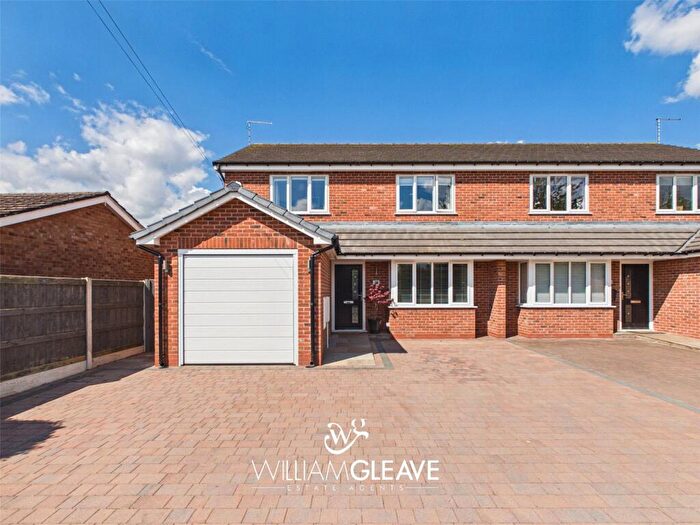 4 Bedroom Semi-Detached House For Sale In Willow Lane, Pentre, Deeside, Flintshire, CH5