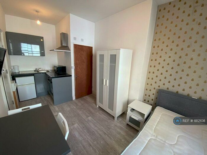 Studio To Rent In Bedford Place, Brighton, BN1