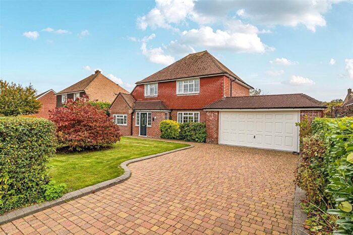 3 Bedroom Detached House For Sale In Mellstock Avenue, Dorchester, Dorset, DT1