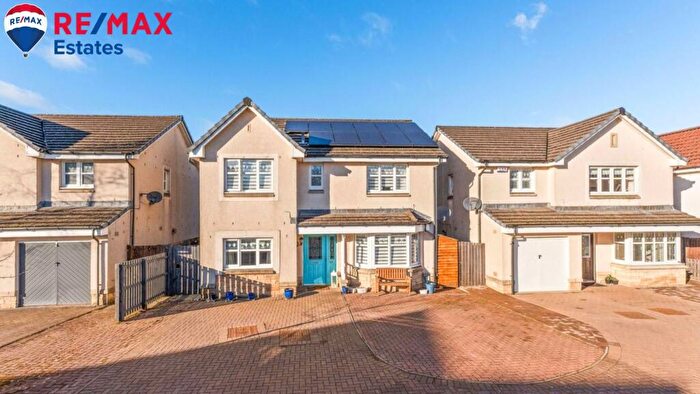 5 Bedroom Detached House For Sale In Chuckethall Road, Livingston, EH54