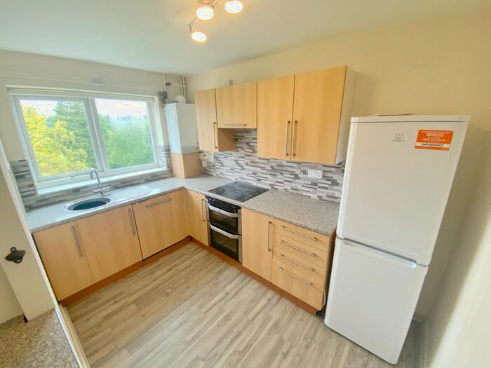 1 Bedroom Flat To Rent In Green Oak Crescent, Totley Rise, Sheffield, S17