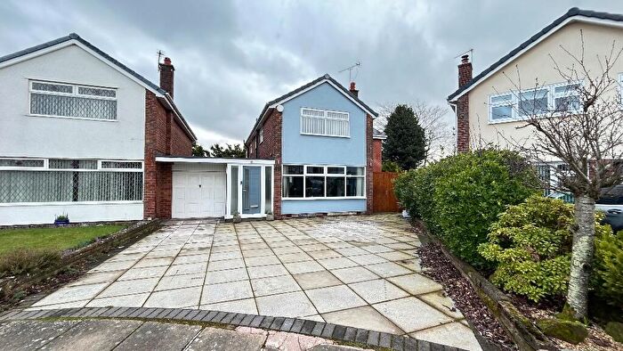 4 Bedroom Detached House For Sale In Thirlmere Drive, Southport, Merseyside, PR8